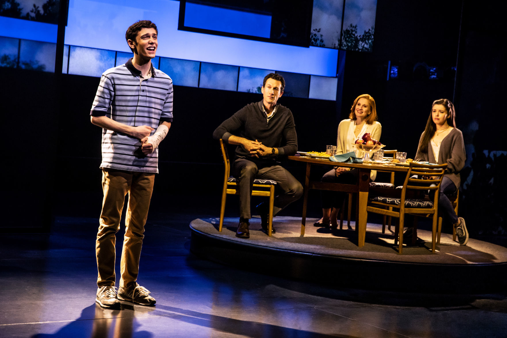 "Dear Evan Hansen"